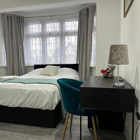 Starlet Property Wanstead Zewnętrze zdjęcie