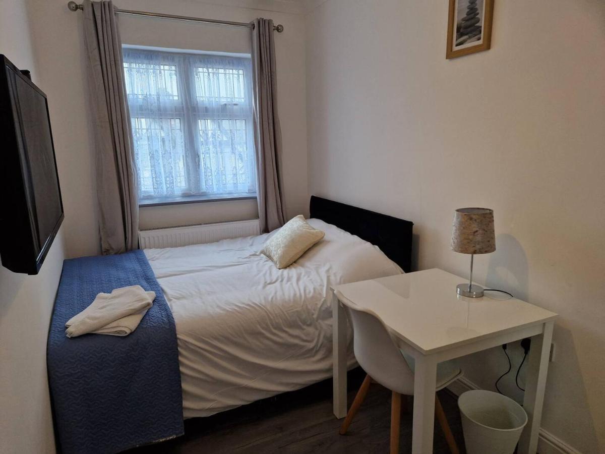 Starlet Property Wanstead Zewnętrze zdjęcie