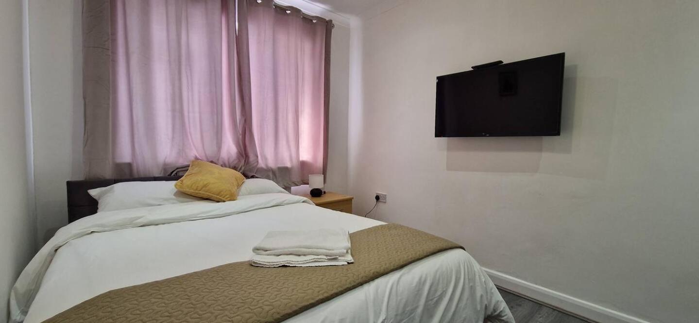 Starlet Property Wanstead Zewnętrze zdjęcie